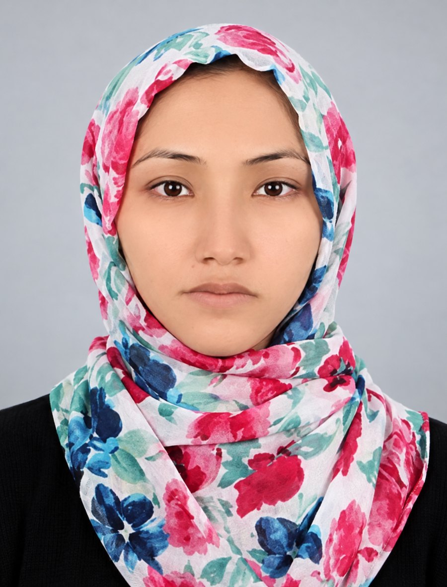 Portrait of Zainab Yazdani, Head of Program Operations